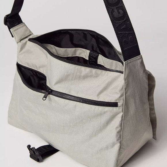 NWT Baggu Sport Messenger Bag - Grey - Picture 6 of 6